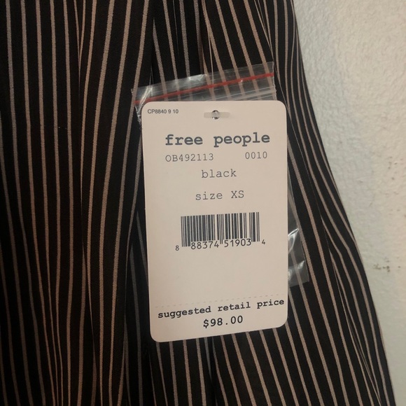 Sold!! NWT! Free People Muse Black Strip Top Size - Picture 6 of 6